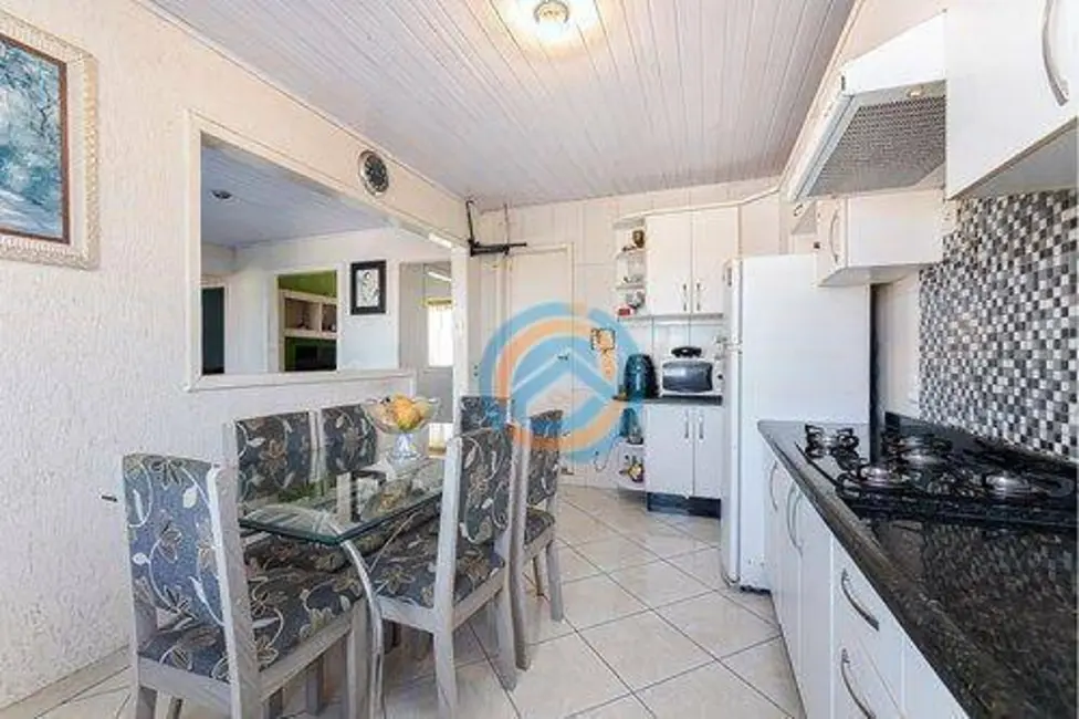 Foto 2 de Sobrado com 4 quartos à venda, 300m2 em Umbará, Curitiba - PR