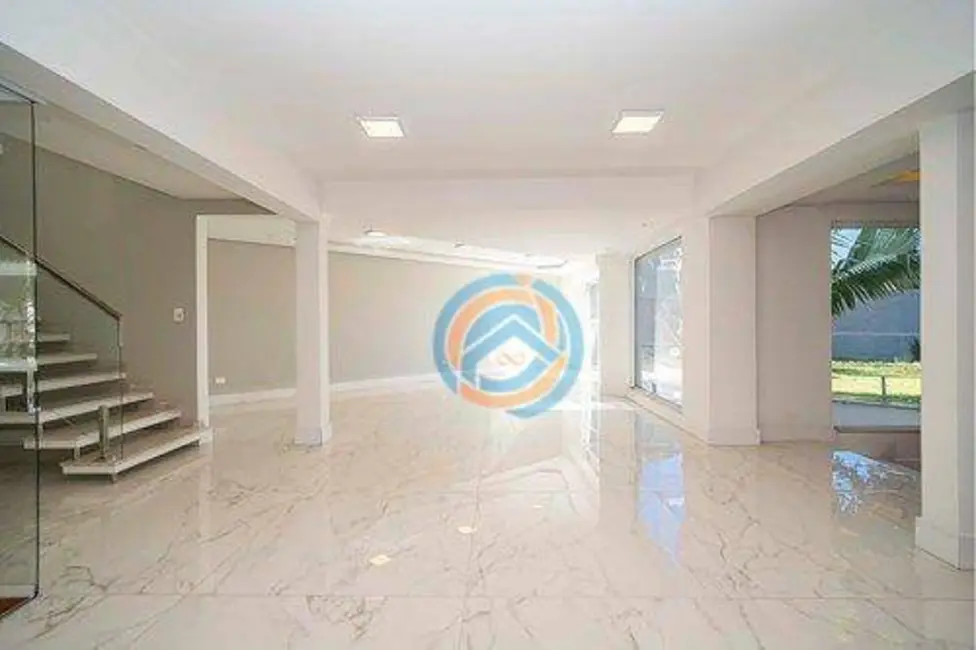 Foto 5 de Casa com 3 quartos à venda, 674m2 em Hugo Lange, Curitiba - PR