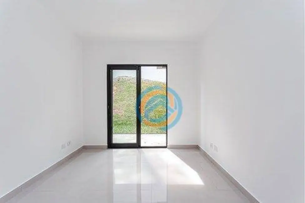 Foto 8 de Sobrado com 3 quartos à venda, 160m2 em Braga, Sao Jose Dos Pinhais - PR