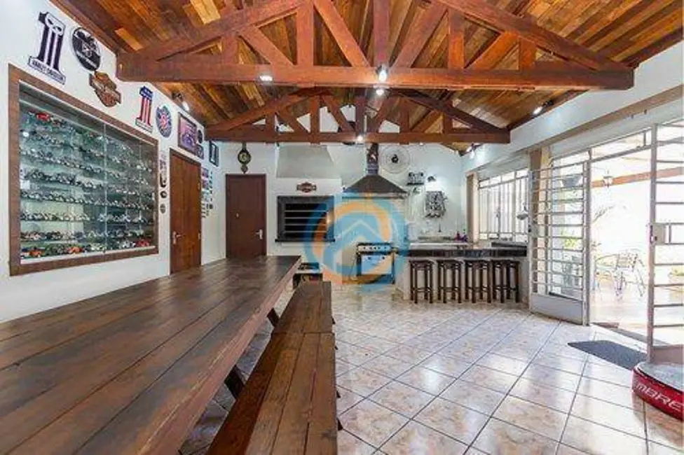 Foto 6 de Casa com 4 quartos à venda, 712m2 em Santa Felicidade, Curitiba - PR