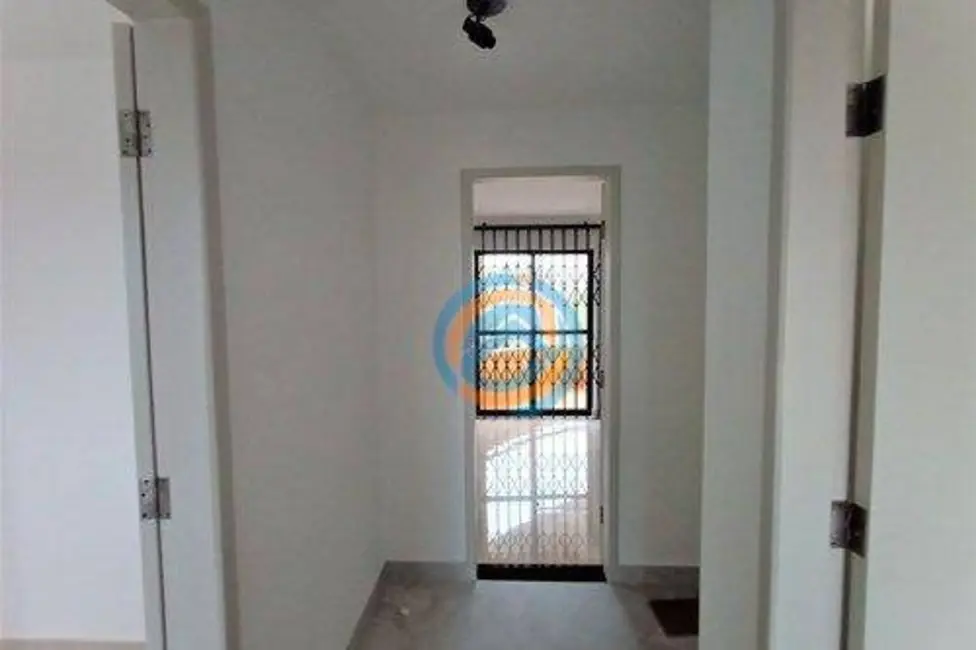 Foto 7 de Sobrado com 3 quartos à venda, 182m2 em Xaxim, Curitiba - PR