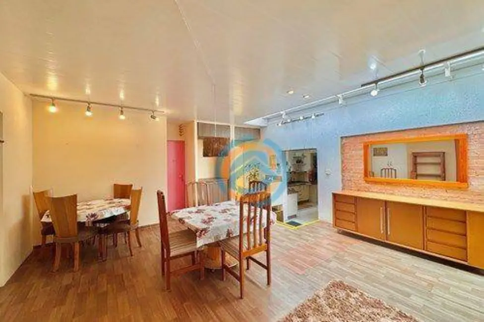 Foto 4 de Casa com 10 quartos à venda, 400m2 em Santa Quitéria, Curitiba - PR