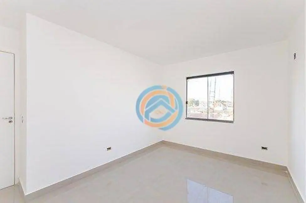 Foto 9 de Sobrado com 3 quartos à venda, 182m2 em Sítio Cercado, Curitiba - PR