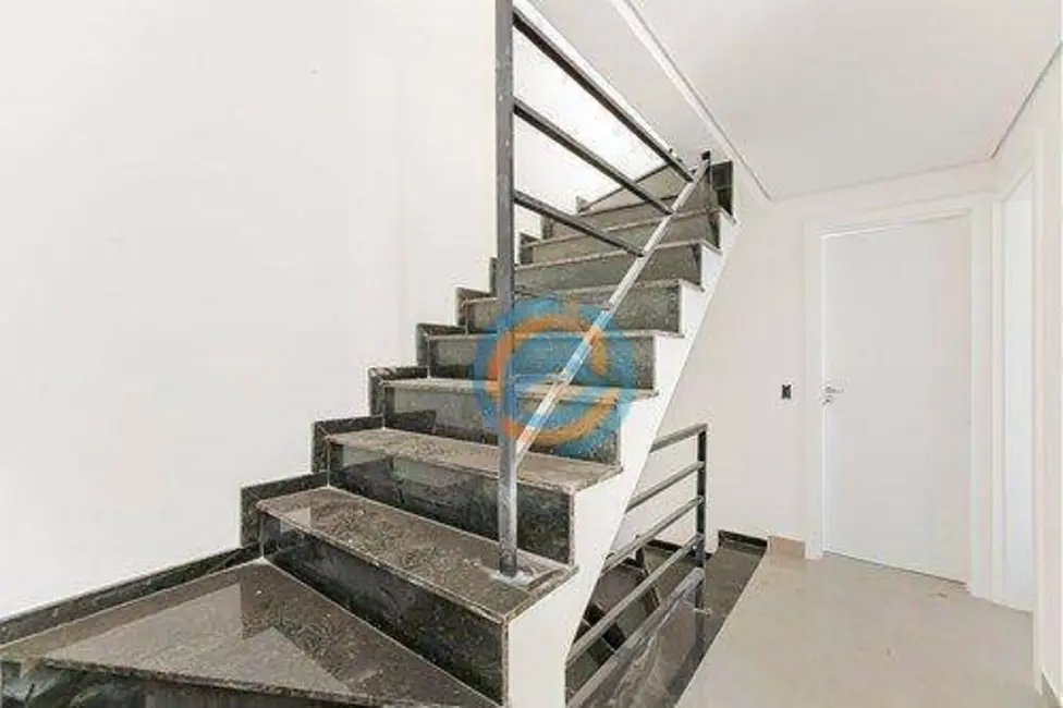 Foto 6 de Sobrado com 3 quartos à venda, 182m2 em Sítio Cercado, Curitiba - PR