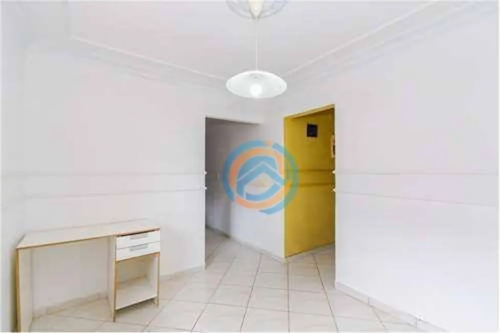 Foto 5 de Sobrado com 5 quartos à venda, 206m2 em Cidade Industrial, Curitiba - PR