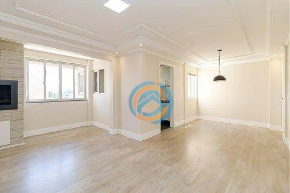 Apartamento com 3 quartos à venda, 108m2 em Portão, Curitiba - PR - imagem 8 Foto 8 de Apartamento com 3 quartos à venda, 108m2 em Portão, Curitiba - PR