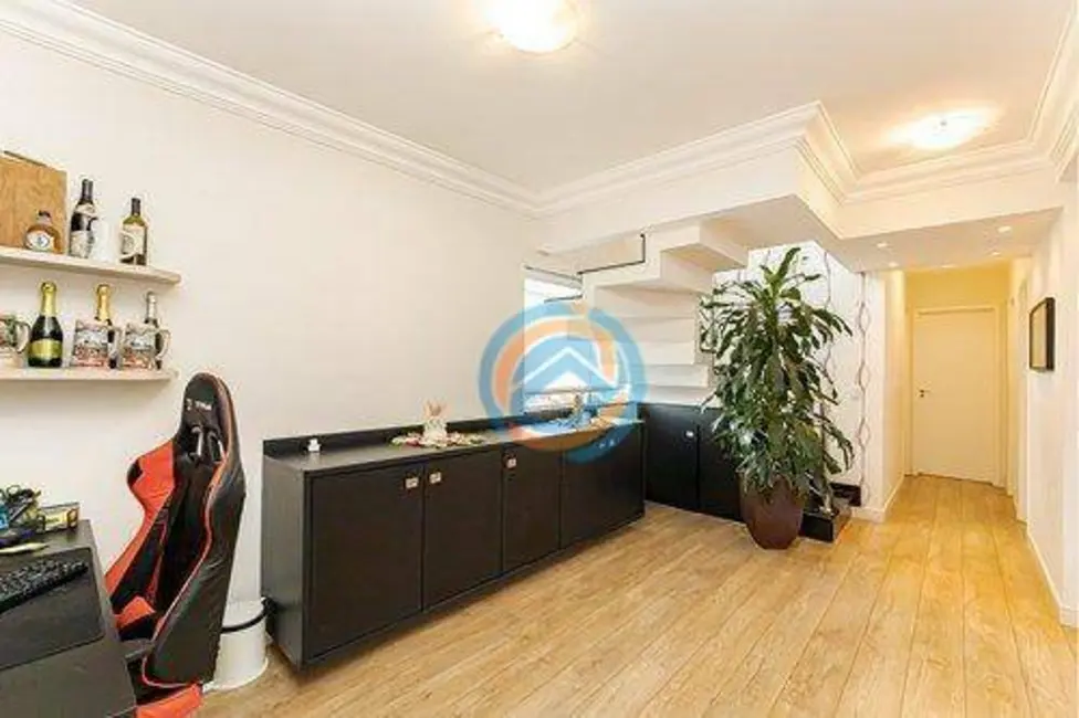 Foto 4 de Apartamento com 3 quartos à venda, 215m2 em Tingui, Curitiba - PR