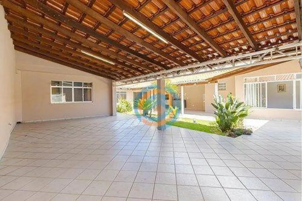 Casa com 4 quartos à venda, 416m2 em Boqueirão, Curitiba - PR - imagem 8 Foto 8 de Casa com 4 quartos à venda, 416m2 em Boqueirão, Curitiba - PR