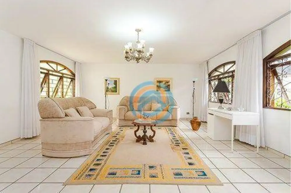 Foto 3 de Sobrado com 5 quartos à venda, 650m2 em Seminário, Curitiba - PR