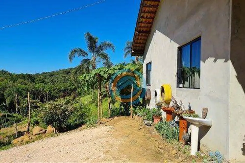 Chácara com 2 quartos à venda, 47300m2 em Tijucas Do Sul - PR - imagem 1 Foto 1 de Chácara com 2 quartos à venda, 47300m2 em Tijucas Do Sul - PR