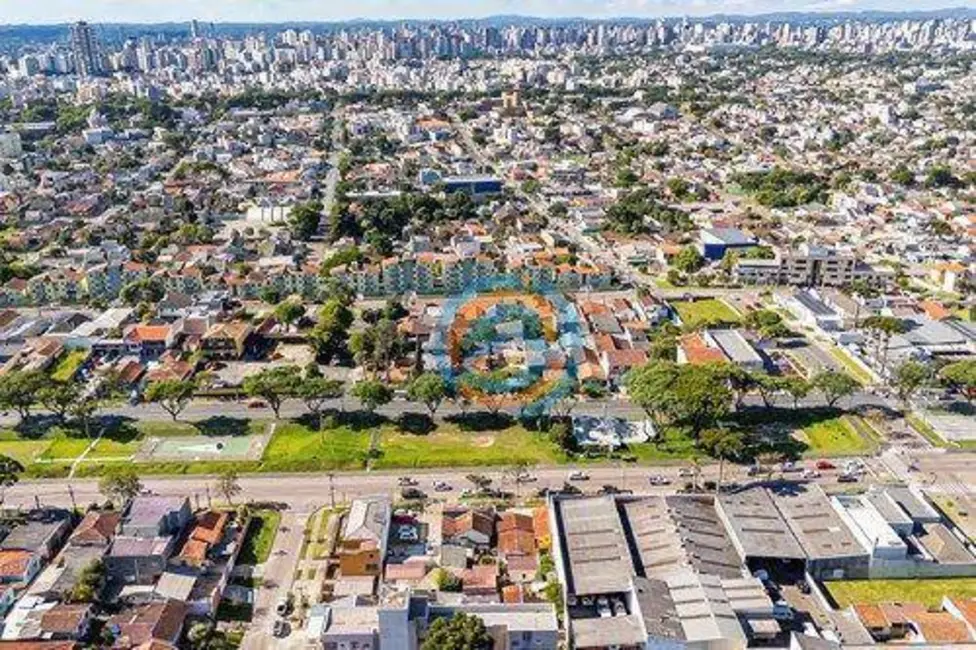 Foto 8 de Terreno / Lote à venda, 384m2 em Lindóia, Curitiba - PR