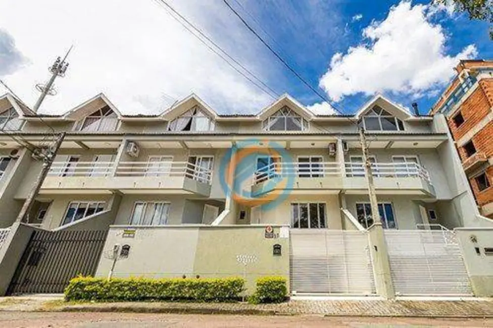 Foto 1 de Sobrado com 3 quartos à venda, 105m2 em Seminário, Curitiba - PR