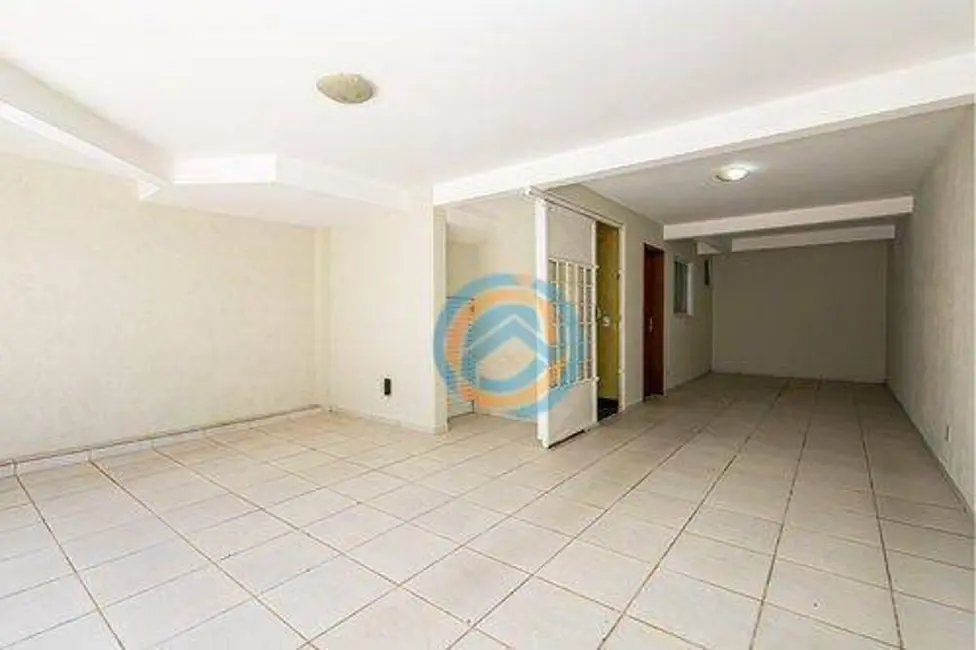 Foto 3 de Sobrado com 3 quartos à venda, 105m2 em Seminário, Curitiba - PR