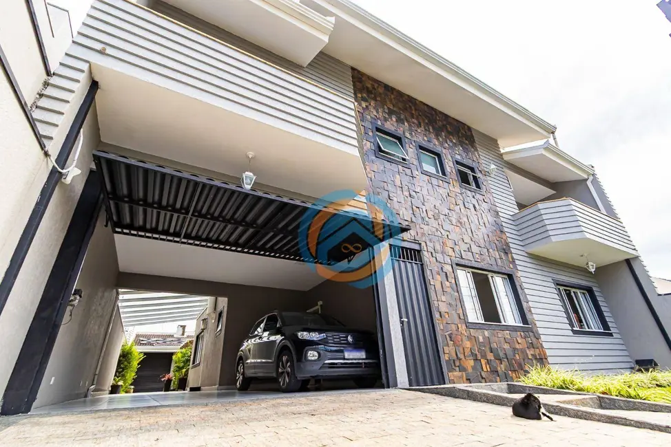 Sobrado com 3 quartos à venda, 360m2 em Pinhais - PR - imagem 1 Foto 1 de Sobrado com 3 quartos à venda, 360m2 em Pinhais - PR