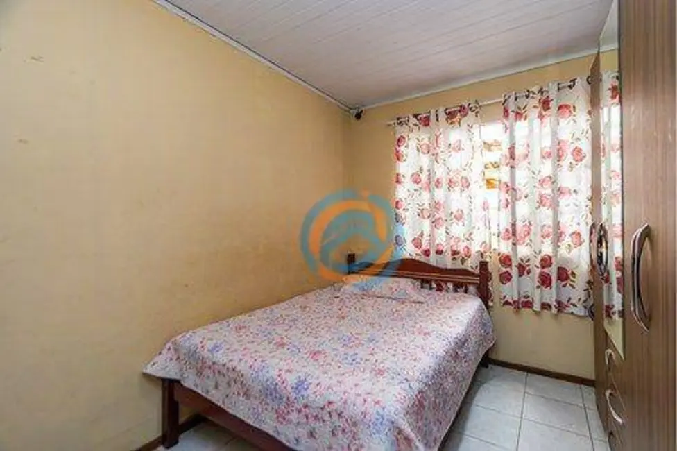 Foto 3 de Casa de Condomínio com 2 quartos à venda, 87m2 em Cruzeiro, Sao Jose Dos Pinhais - PR
