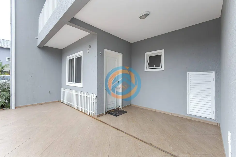 Foto 2 de Sobrado com 4 quartos à venda, 134m2 em Novo Mundo, Curitiba - PR