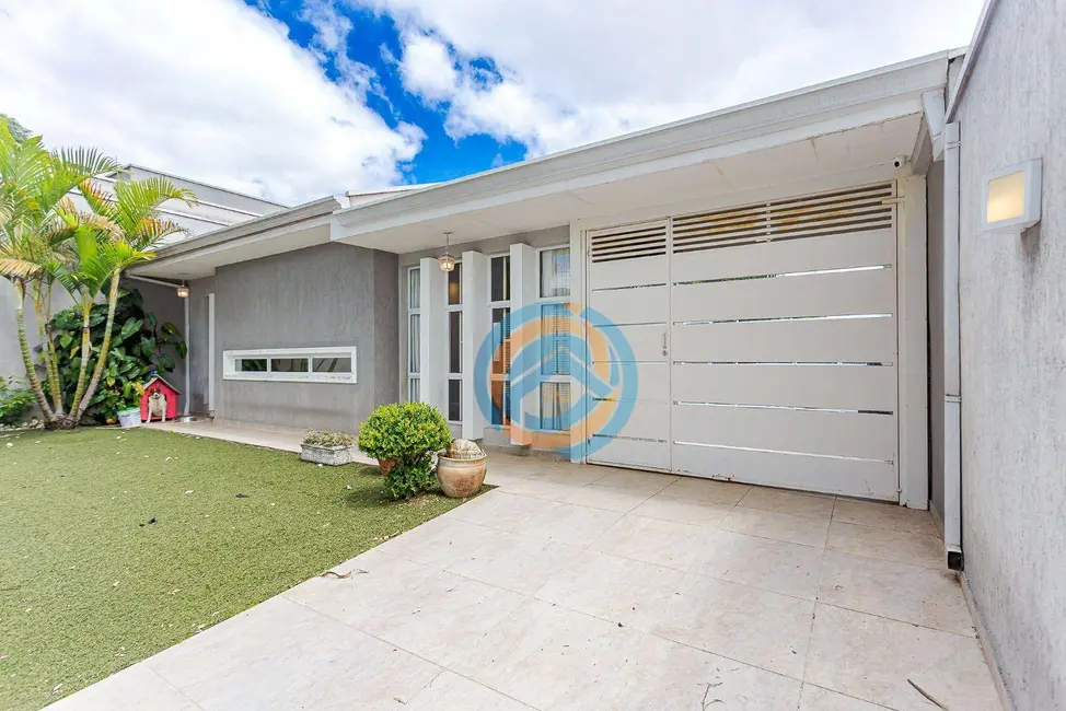 Foto 1 de Casa com 4 quartos à venda, 360m2 em Boqueirão, Curitiba - PR