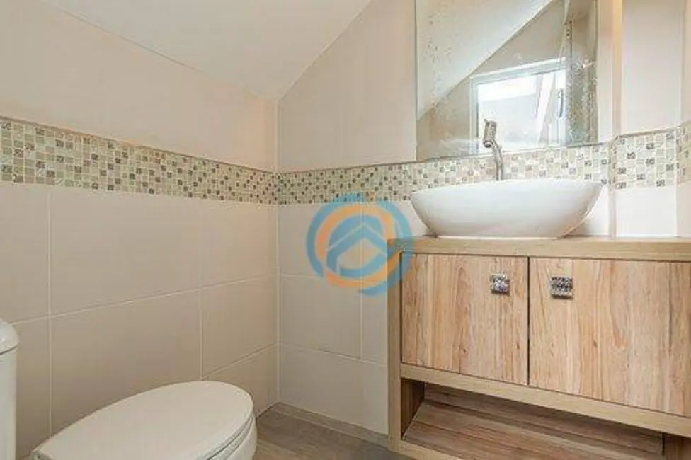 Sobrado com 4 quartos à venda, 522m2 em Fanny, Curitiba - PR - imagem 9 Foto 9 de Sobrado com 4 quartos à venda, 522m2 em Fanny, Curitiba - PR