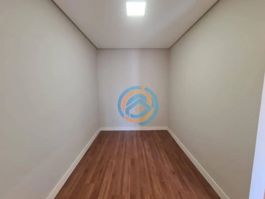 Foto 2 de Sobrado com 3 quartos à venda, 204m2 em Afonso Pena, Sao Jose Dos Pinhais - PR