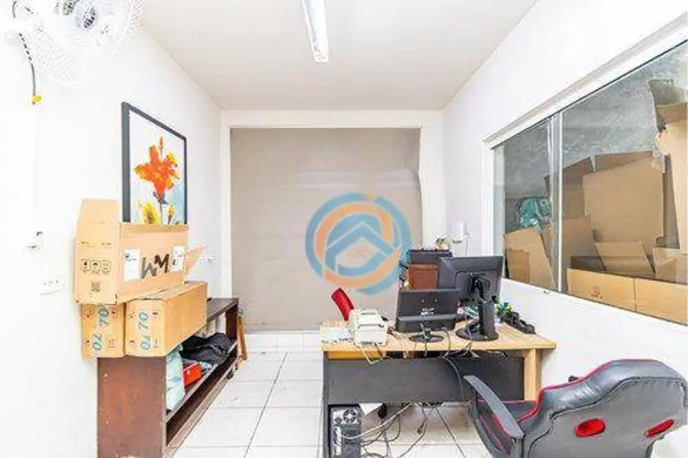 Armazém / Galpão à venda, 1200m2 em Pinhais - PR - imagem 7 Foto 7 de Armazém / Galpão à venda, 1200m2 em Pinhais - PR