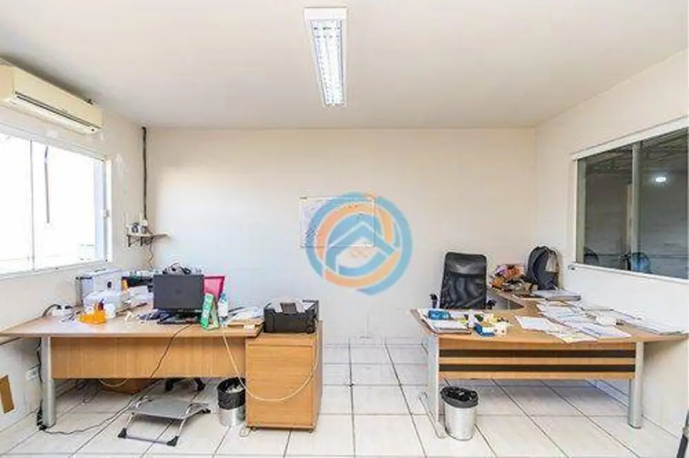 Armazém / Galpão à venda, 1200m2 em Pinhais - PR - imagem 6 Foto 6 de Armazém / Galpão à venda, 1200m2 em Pinhais - PR