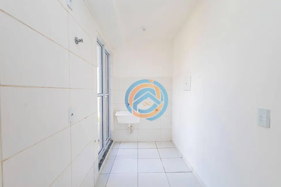 Foto 8 de Apartamento com 2 quartos à venda, 40m2 em Colônia Antônio Prado, Almirante Tamandare - PR