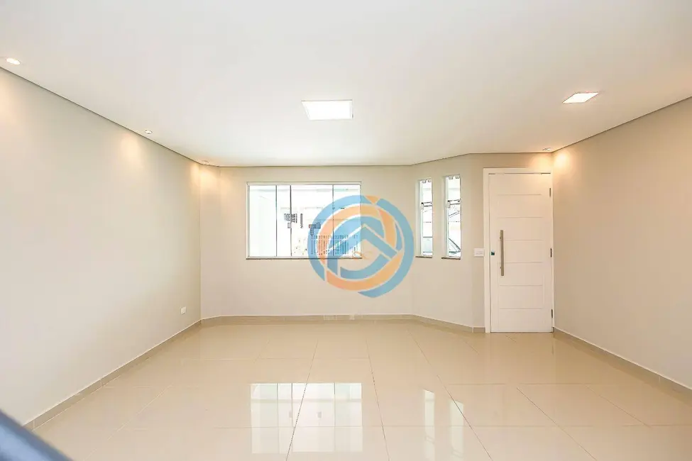 Sobrado com 5 quartos à venda em Água Verde, Curitiba - PR - imagem 4 Foto 4 de Sobrado com 5 quartos à venda em Água Verde, Curitiba - PR