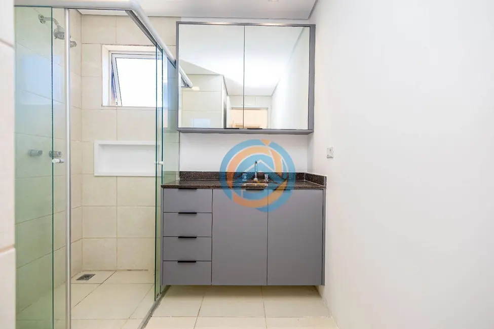 Foto 24 de Sobrado à venda, 210m2 em Santa Cândida, Curitiba - PR