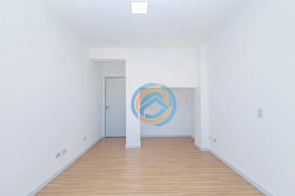 Foto 29 de Sobrado à venda, 210m2 em Santa Cândida, Curitiba - PR