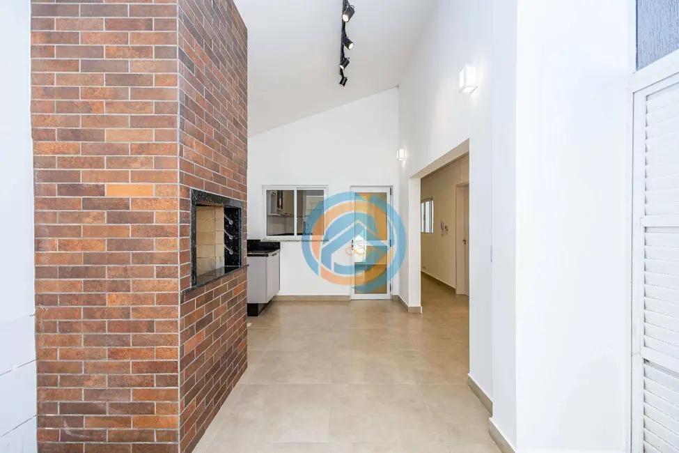 Foto 10 de Sobrado à venda, 210m2 em Santa Cândida, Curitiba - PR