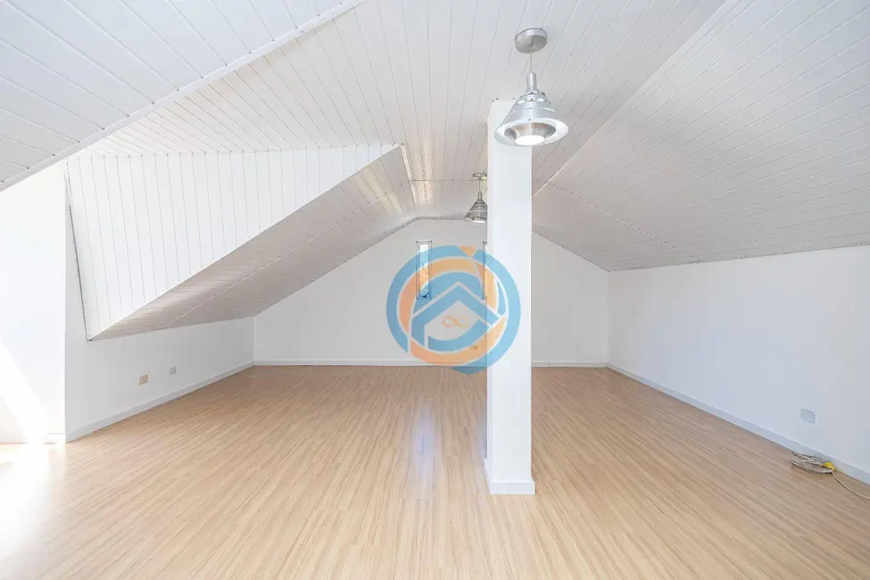 Foto 43 de Sobrado à venda, 210m2 em Santa Cândida, Curitiba - PR