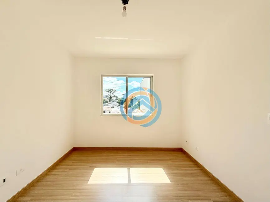 Foto 13 de Sobrado à venda, 145m2 em Uberaba, Curitiba - PR