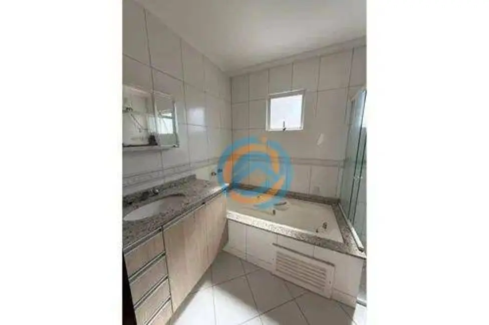 Sobrado à venda, 145m2 em Uberaba, Curitiba - PR - imagem 9 Foto 9 de Sobrado à venda, 145m2 em Uberaba, Curitiba - PR