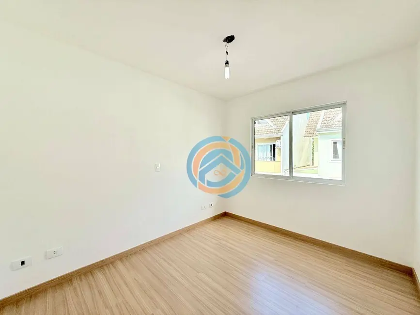 Foto 15 de Sobrado à venda, 145m2 em Uberaba, Curitiba - PR