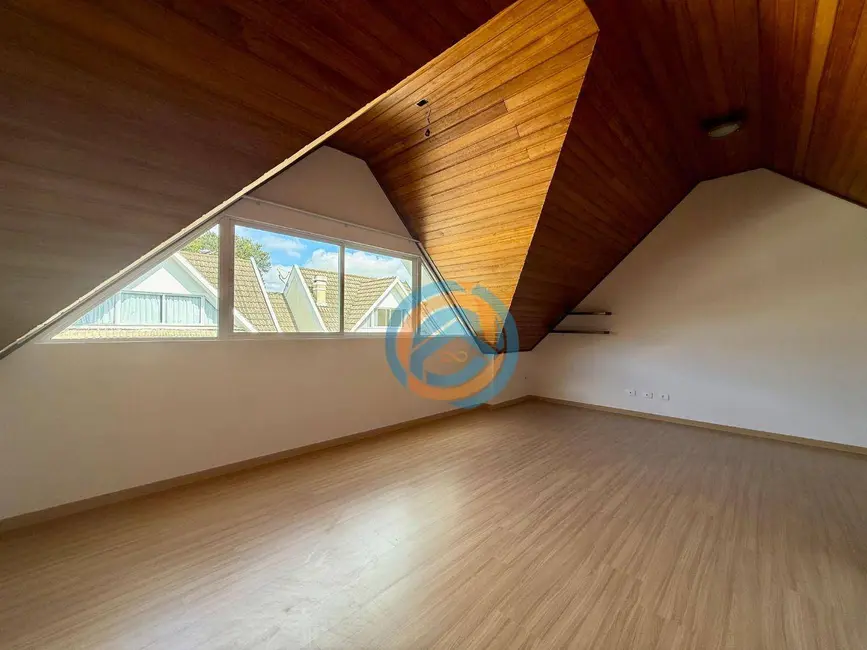 Foto 27 de Sobrado à venda, 145m2 em Uberaba, Curitiba - PR