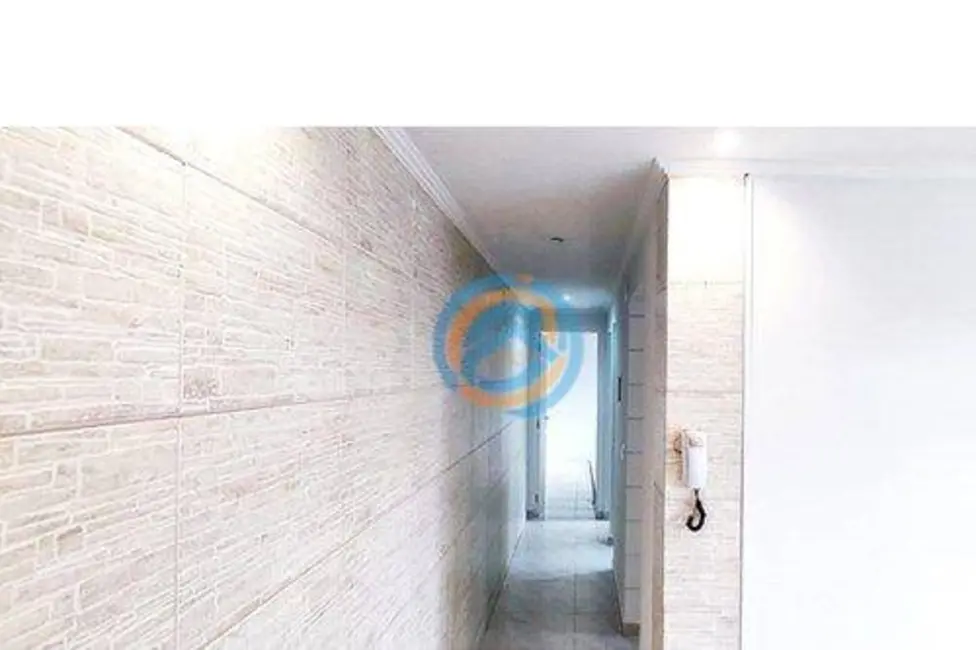 Apartamento com 2 quartos para alugar, 55m2 em Fazendinha, Curitiba - PR - imagem 3 Foto 3 de Apartamento com 2 quartos para alugar, 55m2 em Fazendinha, Curitiba - PR