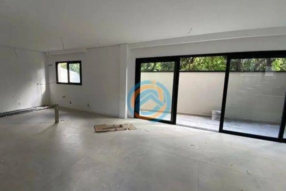 Foto 2 de Casa com 3 quartos à venda, 256m2 em Campina do Siqueira, Curitiba - PR