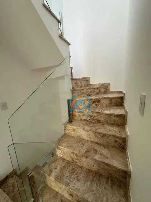 Foto 6 de Sobrado com 3 quartos à venda, 106m2 em Uberaba, Curitiba - PR