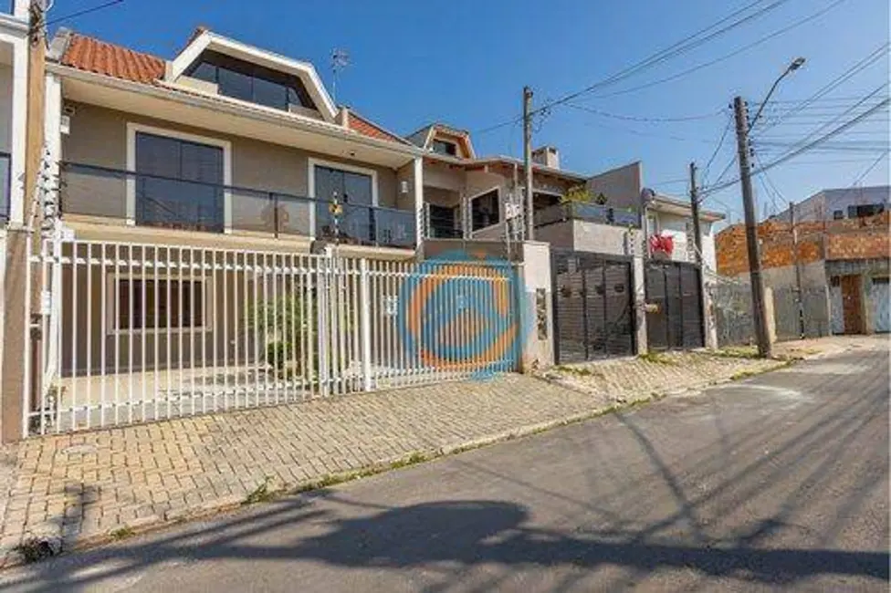 Foto 1 de Sobrado com 3 quartos à venda, 219m2 em Cidade Industrial, Curitiba - PR