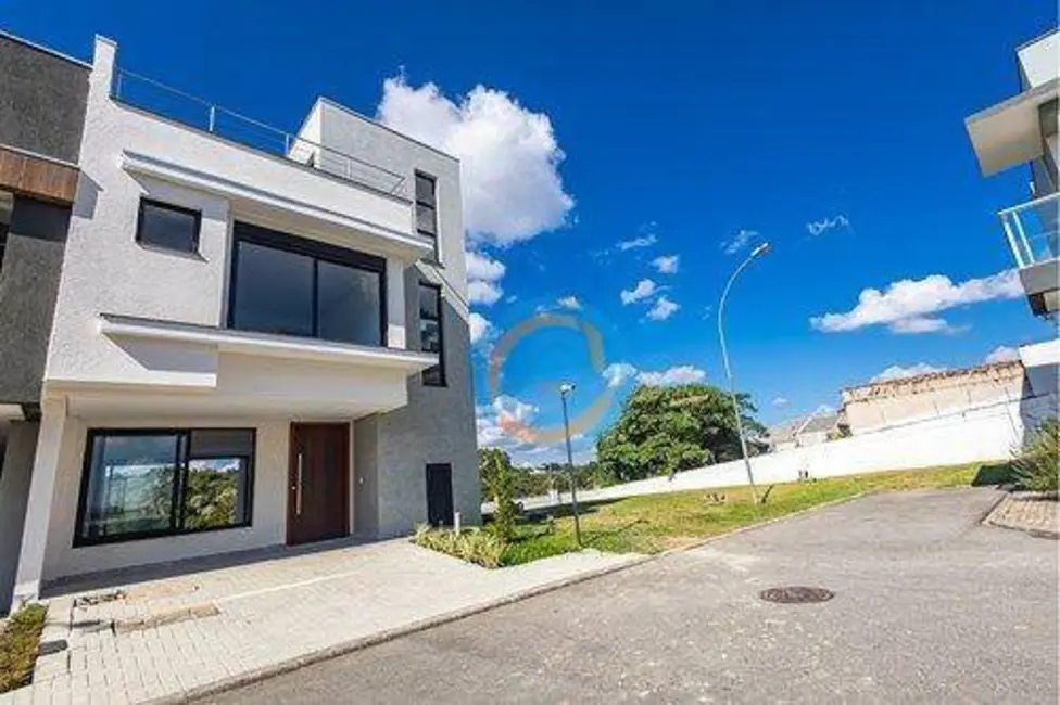 Foto 2 de Sobrado com 3 quartos à venda, 185m2 em Santa Cândida, Curitiba - PR