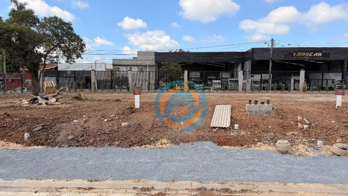 Foto 1 de Terreno / Lote à venda, 242m2 em Hauer, Curitiba - PR