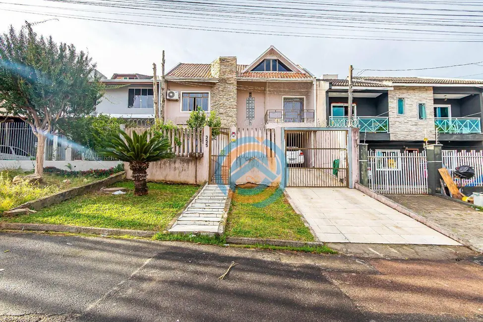 Foto 1 de Sobrado com 3 quartos à venda, 210m2 em Cidade Industrial, Curitiba - PR