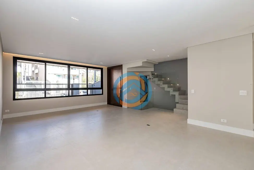 Foto 7 de Sobrado à venda e para alugar, 295m2 em Santa Felicidade, Curitiba - PR