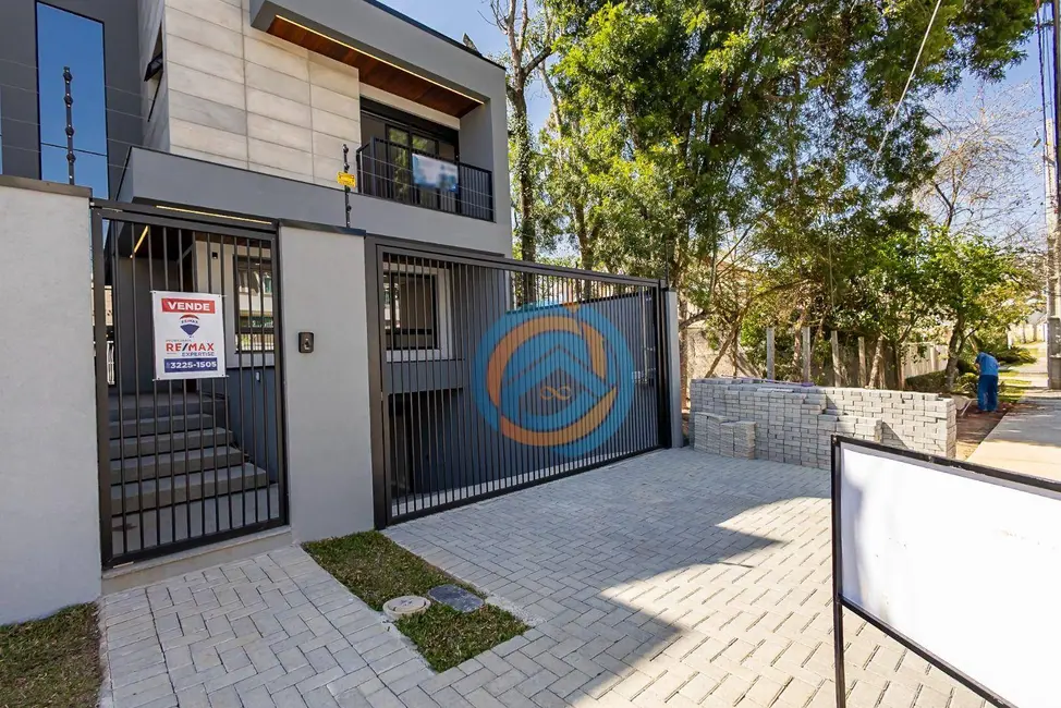 Foto 3 de Sobrado à venda e para alugar, 295m2 em Santa Felicidade, Curitiba - PR