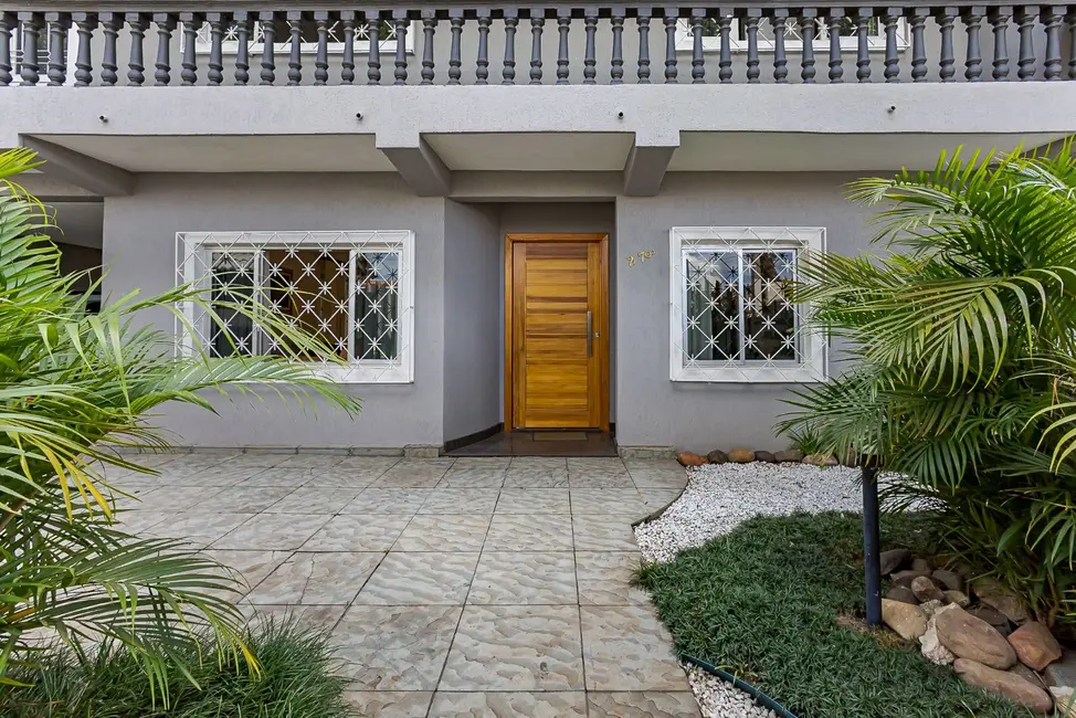 Foto 3 de Casa com 4 quartos à venda, 270m2 em Jardim das Américas, Curitiba - PR