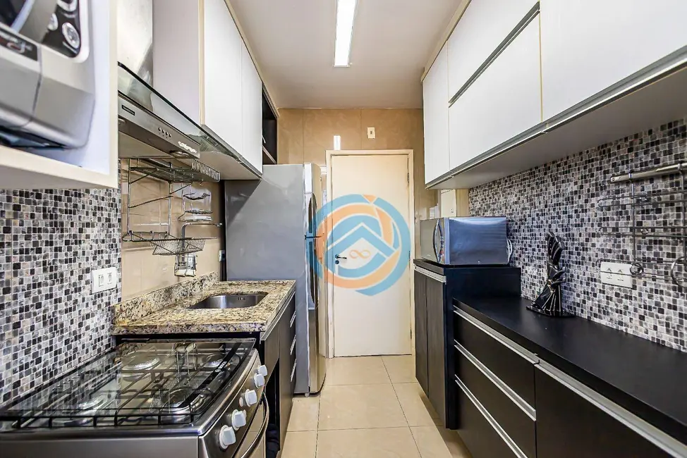 Apartamento com 3 quartos à venda, 88m2 em Parolin, Curitiba - PR - imagem 9 Foto 9 de Apartamento com 3 quartos à venda, 88m2 em Parolin, Curitiba - PR
