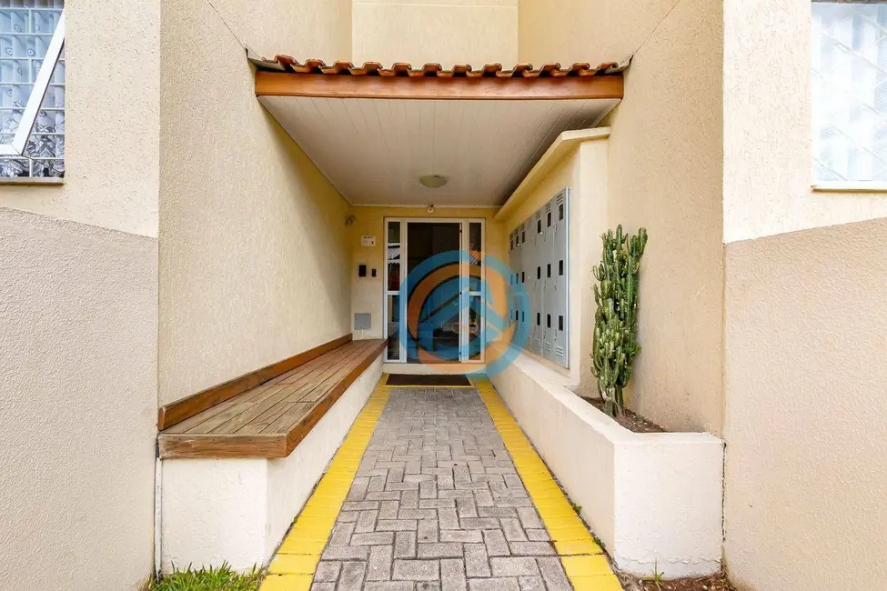 Apartamento com 3 quartos à venda, 88m2 em Parolin, Curitiba - PR - imagem 8 Foto 8 de Apartamento com 3 quartos à venda, 88m2 em Parolin, Curitiba - PR