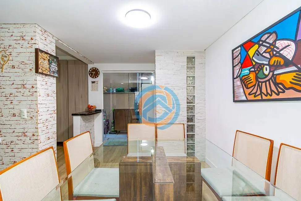 Sobrado com 3 quartos à venda, 117m2 em Guabirotuba, Curitiba - PR - imagem 5 Foto 5 de Sobrado com 3 quartos à venda, 117m2 em Guabirotuba, Curitiba - PR