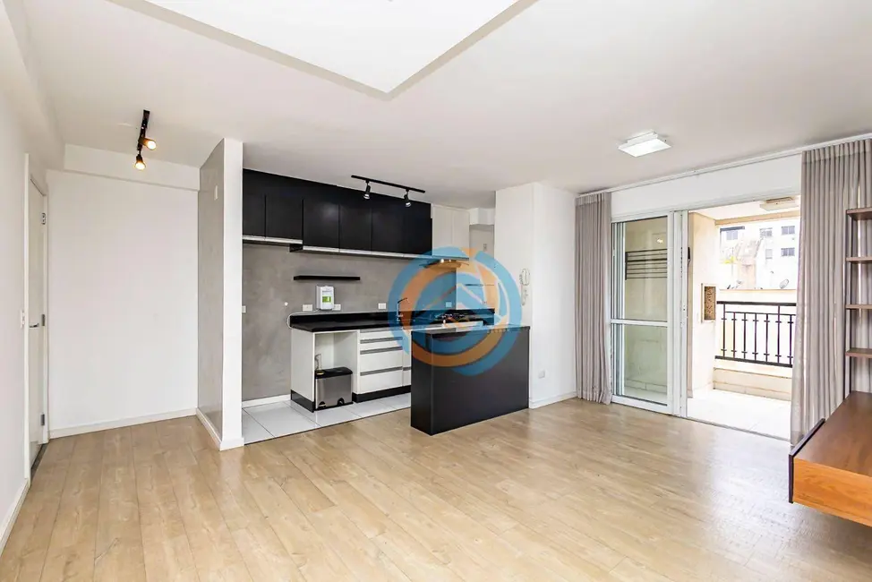 Apartamento com 2 quartos à venda, 97m2 em Água Verde, Curitiba - PR - imagem 2 Foto 2 de Apartamento com 2 quartos à venda, 97m2 em Água Verde, Curitiba - PR