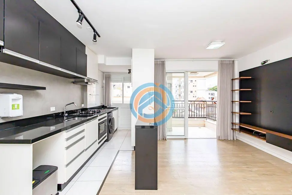 Apartamento com 2 quartos à venda, 97m2 em Água Verde, Curitiba - PR - imagem 3 Foto 3 de Apartamento com 2 quartos à venda, 97m2 em Água Verde, Curitiba - PR